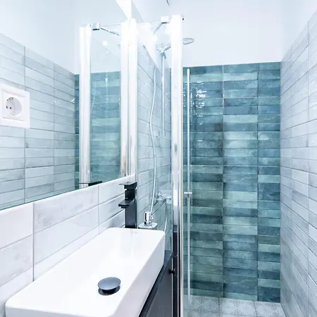 דירה Very - Calm - Modern Design